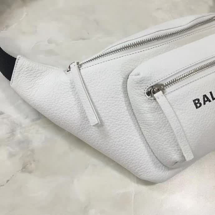 BALENCIAG巴黎世家 新品獨家發售 專櫃同步更新 帆布胸包腰包  BL1077